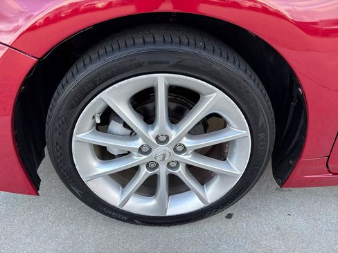 Used 2013 Lexus CT 200h w/ Premium Pkg w/Backup Camera FWD image 11