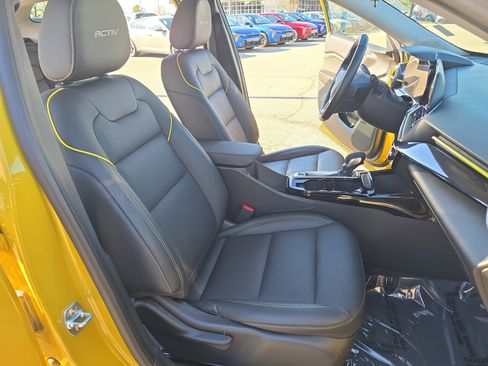 Used 2024 Chevrolet Trax ACTIV w/ Driver Confidence Package image 10