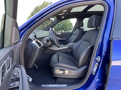 New 2026 BMW X5 M60i image 10