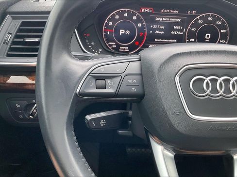 Used 2018 Audi Q5 2.0T Premium Plus w/ Premium Plus Package AWD/4WD image 19