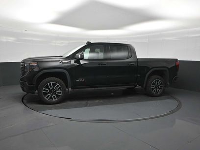 Used 2025 GMC Sierra 1500 AT4 w/ AT4 Premium Package