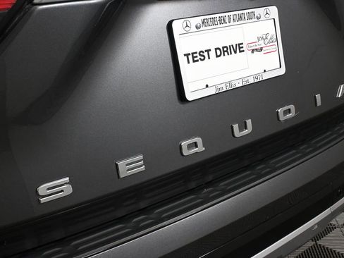 Used 2026 Toyota Sequoia Capstone AWD/4WD image 27
