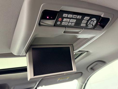 Used 2016 Honda Pilot Elite image 27