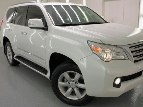 Used 2012 Lexus GX 460 w/ Comfort Plus Pkg AWD/4WD image 14