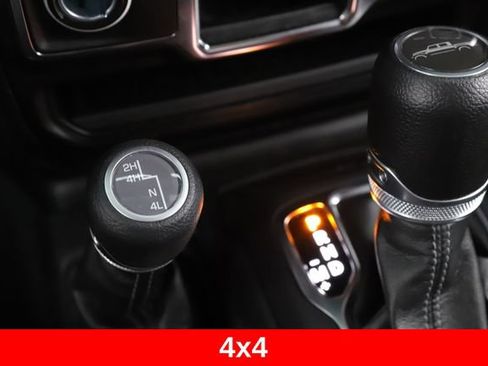 Used 2024 Jeep Gladiator Sport AWD/4WD image 23