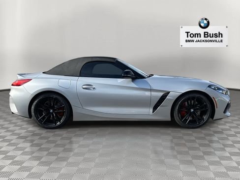 Certified 2021 BMW Z4 M40i w/ Executive Package image 2