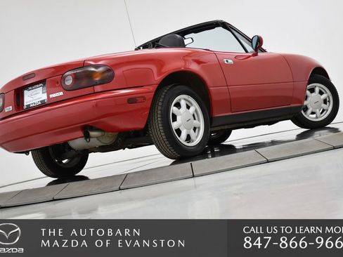 Used 1990 MAZDA MX-5 Miata image 17