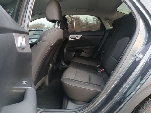 Used 2023 Kia Forte LXS image 24