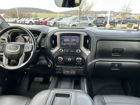 Used 2022 GMC Sierra 2500 Denali w/ Denali Ultimate Package image 18