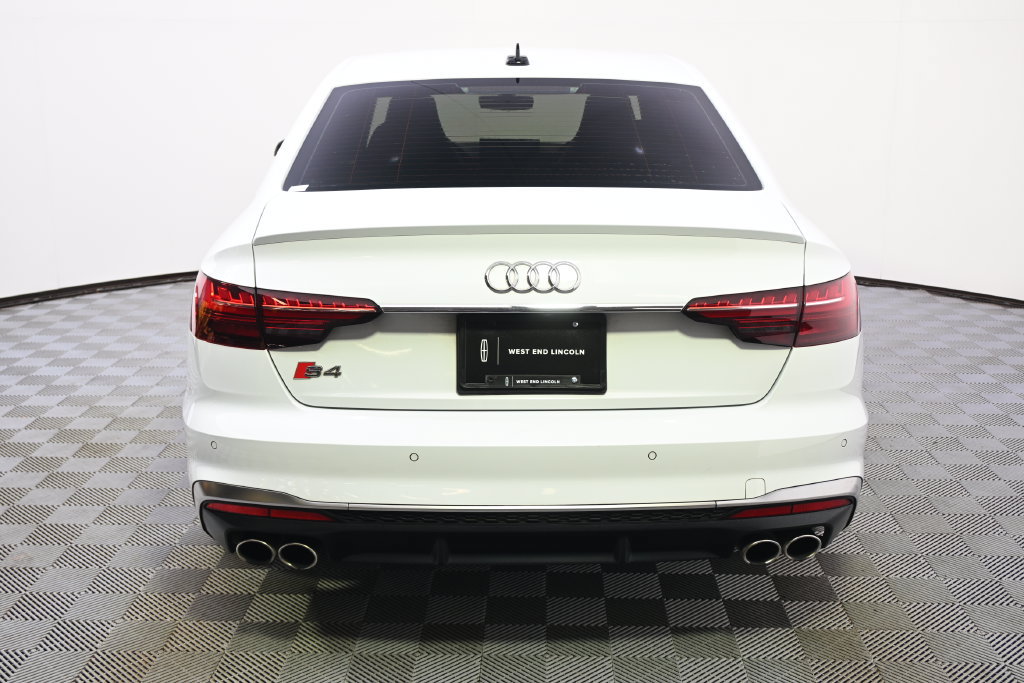 Used 2023 Audi S4 Premium Plus w/ Premium Plus Package AWD/4WD image 4