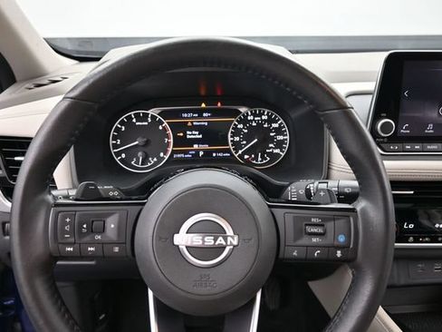 Used 2023 Nissan Rogue SL AWD/4WD image 21