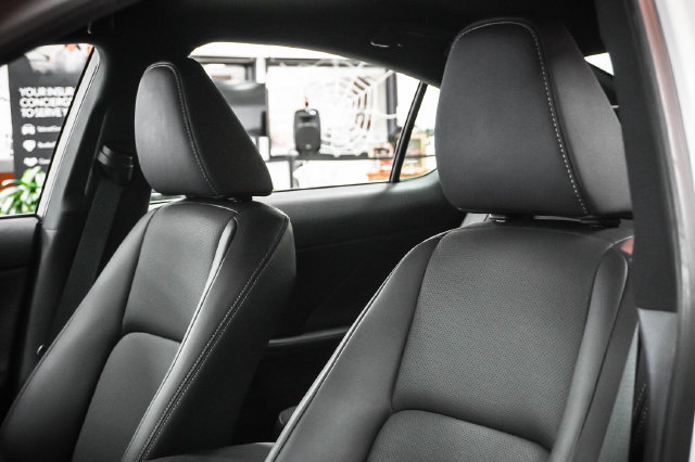 Certified 2025 Lexus IS 300 F Sport w/ Accessory Package 2 RWD image 10