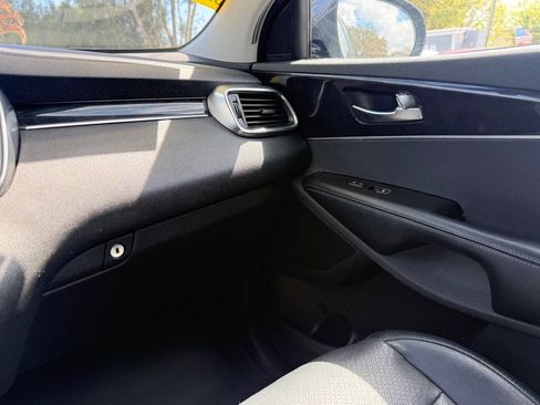 Used 2018 Kia Sorento EX w/ EX Advanced Touring Package image 18