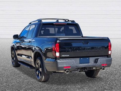 New 2026 Honda Ridgeline Black Edition image 2