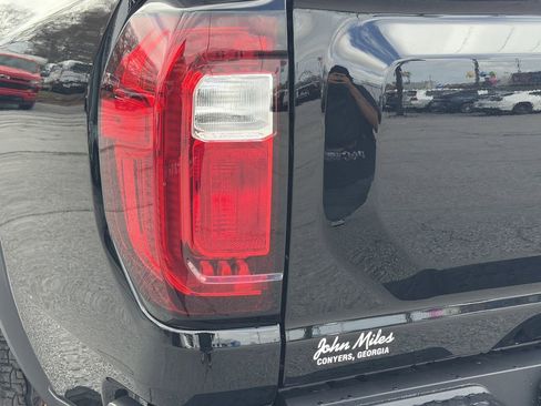 New 2026 GMC Canyon Elevation image 19