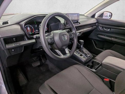 Used 2023 Honda CR-V LX image 10