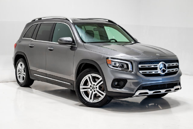 Used 2021 Mercedes-Benz GLB 250 4MATIC image 5