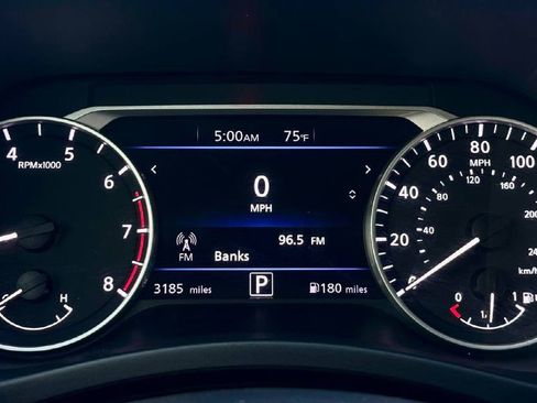 Used 2024 Nissan Sentra SV image 18