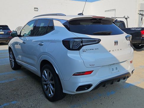 Used 2024 Buick Encore GX Avenir w/ Avenir Technology Package AWD/4WD image 7