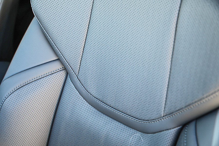 Used 2026 Lexus ES 350h w/ Convenience Package FWD image 24