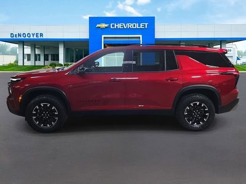 New 2026 Chevrolet Traverse Z71 w/ Enhanced Driving Package AWD/4WD image 7