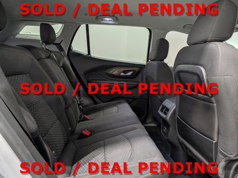 Used 2020 GMC Terrain SLE w/ Driver Convenience Package image 19