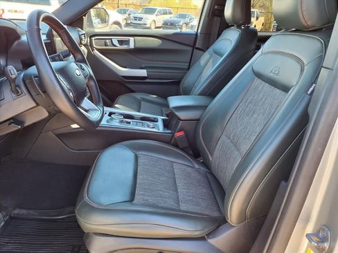 Used 2024 Ford Explorer Timberline image 29