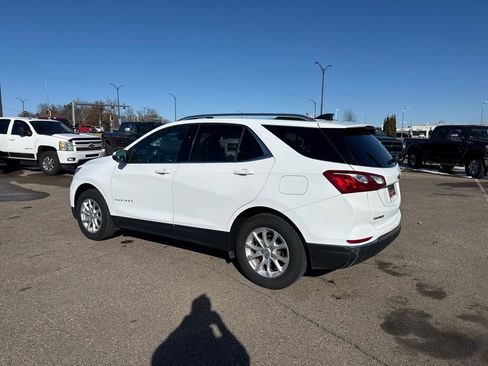 Used 2018 Chevrolet Equinox LT w/ Sun & Infotainment Package image 3