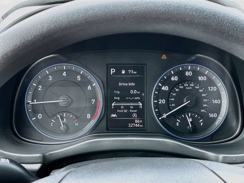 Used 2023 Hyundai Kona SEL FWD image 12