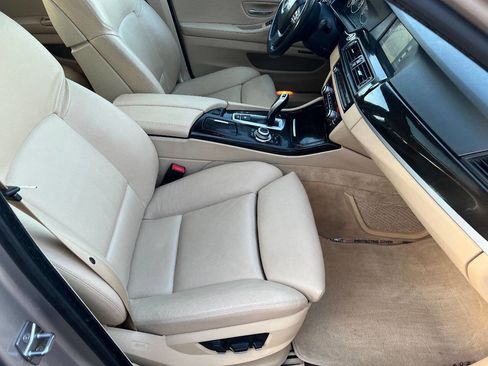 Used 2011 BMW 535i xDrive Sedan image 27