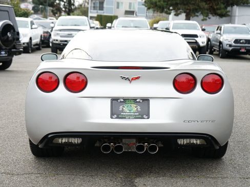 Used 2007 Chevrolet Corvette 3LT w/ Preferred Equipment Group image 4