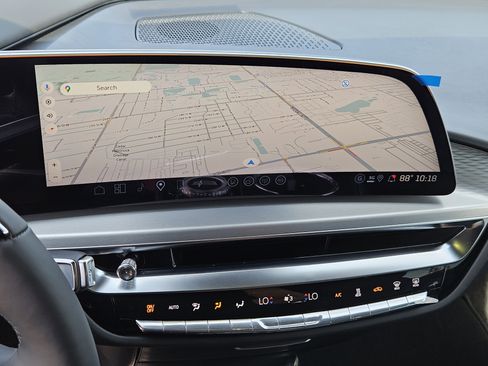 New 2026 Cadillac Lyriq V AWD/4WD image 25