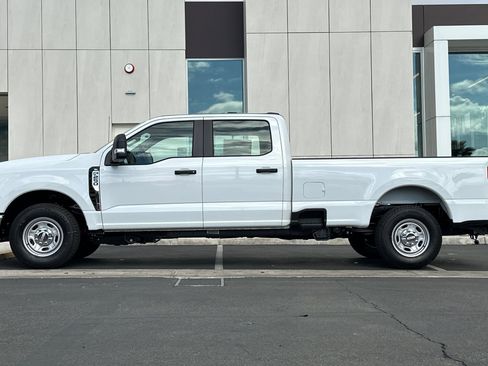 New 2026 Ford F250 XL w/ XL Chrome Package image 6