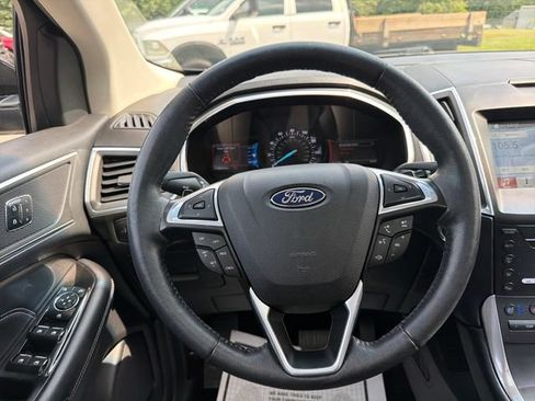 Used 2016 Ford Edge Titanium w/ Equipment Group 301A AWD/4WD image 16
