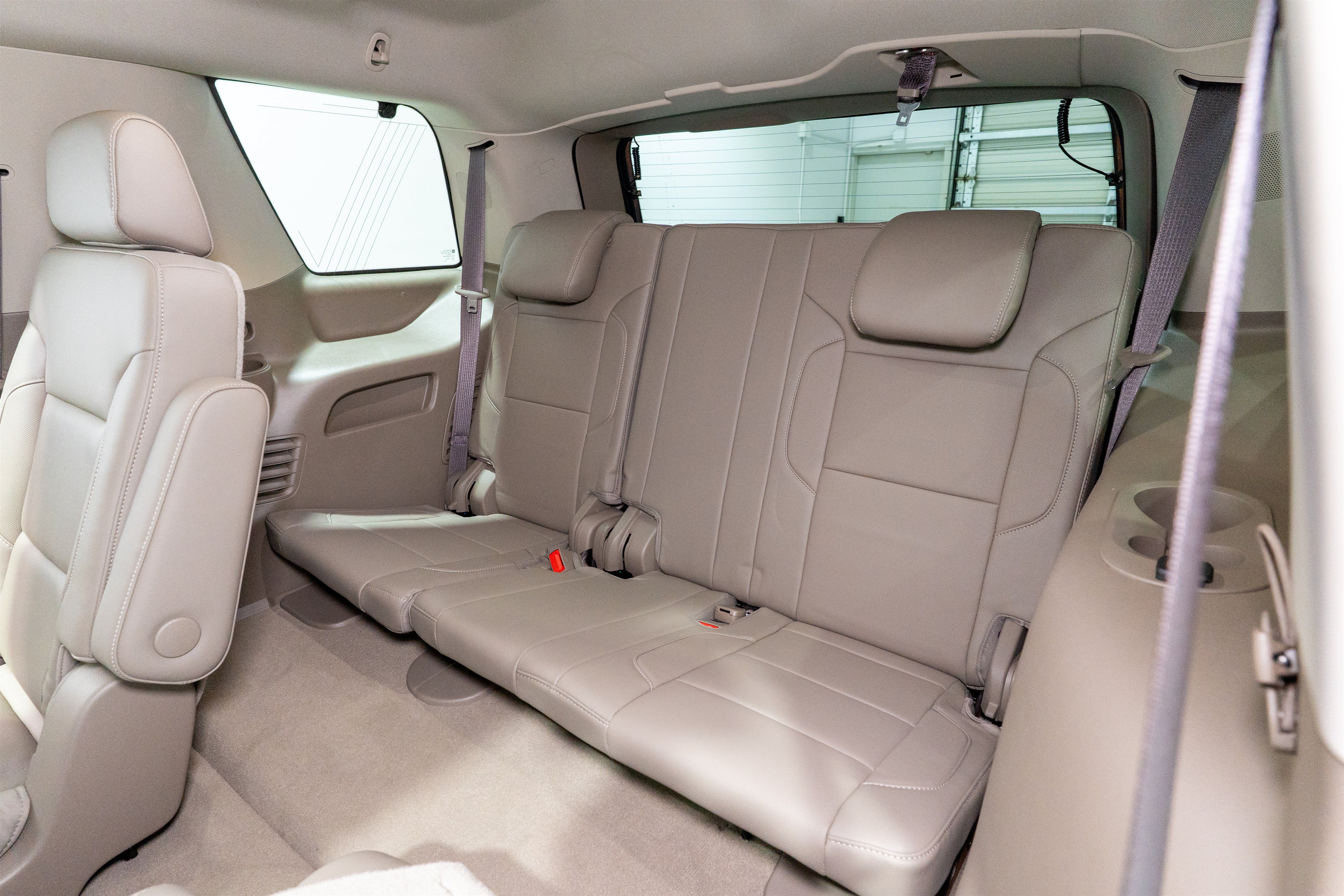 Used 2019 GMC Yukon SLT w/ Premium Edition AWD/4WD image 33