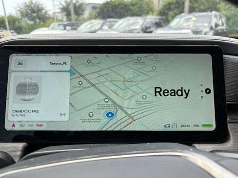 Used 2024 Rivian R1S Adventure AWD/4WD image 3
