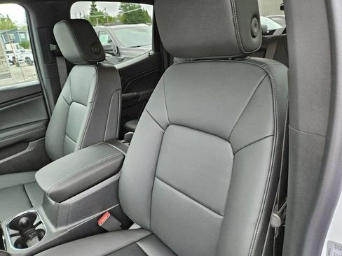 New 2026 GMC Canyon Elevation w/ Convenience Package AWD/4WD image 18
