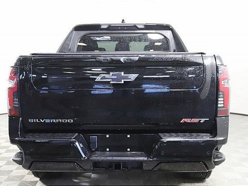 New 2024 Chevrolet Silverado EV RST AWD/4WD image 7