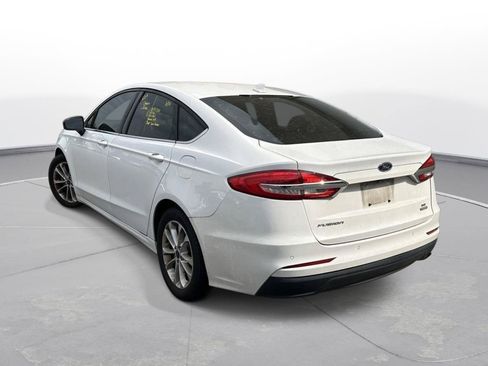 Used 2020 Ford Fusion SE FWD image 8