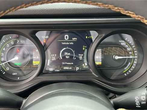 Used 2024 Jeep Wrangler Unlimited w/ Convenience Group image 13