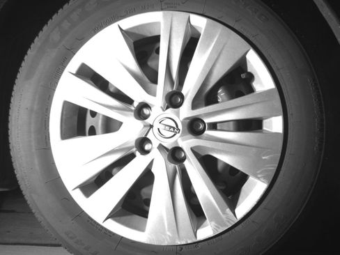 Used 2025 Nissan Sentra S FWD image 25