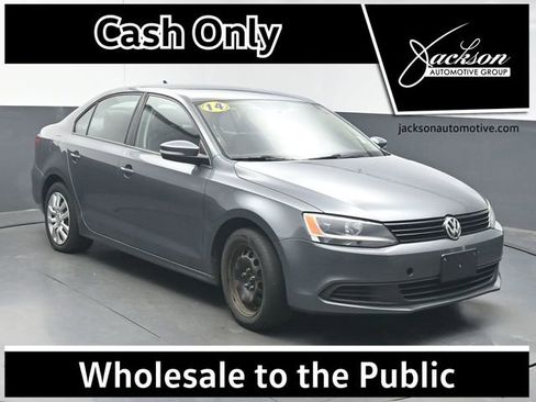 Used 2014 Volkswagen Jetta SE FWD image 1