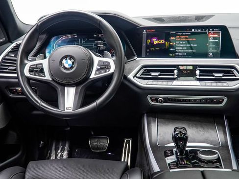 Used 2023 BMW X5 sDrive40i w/ M Sport Package RWD image 16