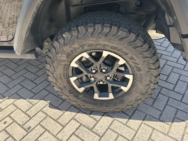 Used 2026 Jeep Wrangler Unlimited Rubicon AWD/4WD image 10