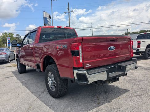 Certified 2024 Ford F250 Lariat w/ Lariat Ultimate Package AWD/4WD image 6
