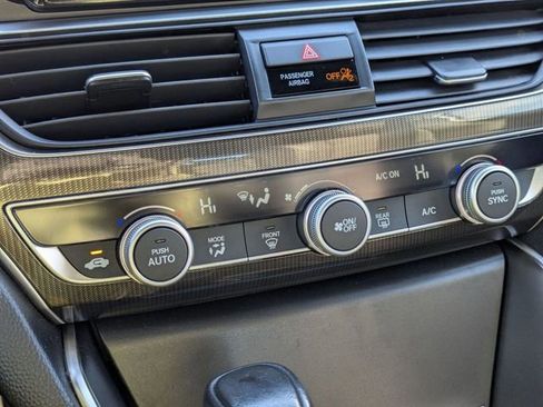 Used 2020 Honda Accord Sport image 16