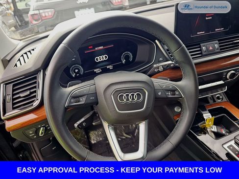 Used 2021 Audi Q5 e Premium w/ Convenience Package image 11