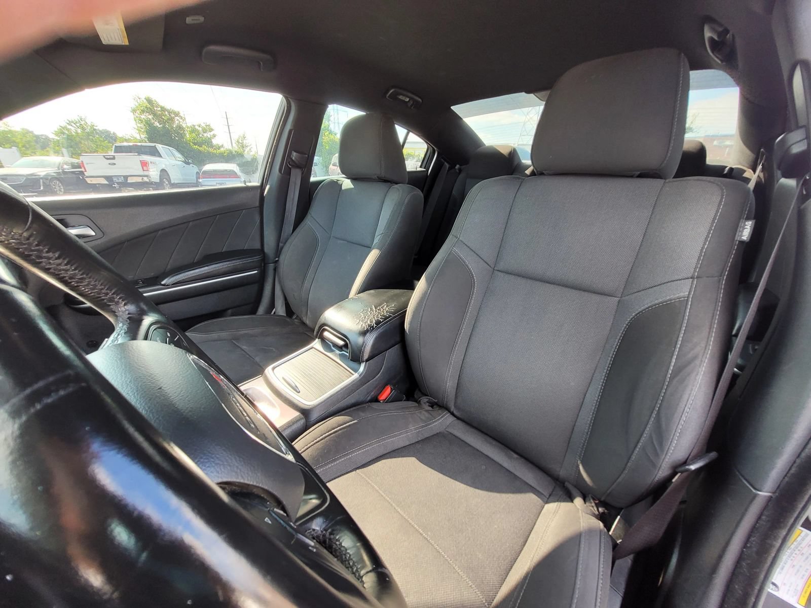 Used 2022 Dodge Charger SXT RWD image 8