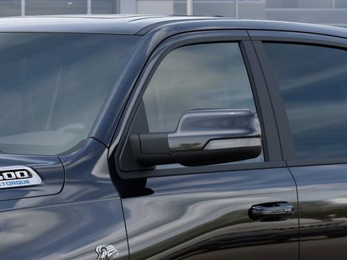 New 2026 RAM 1500 Laramie AWD/4WD image 13
