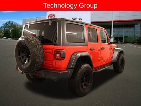 Used 2018 Jeep Wrangler Unlimited Sport S image 4